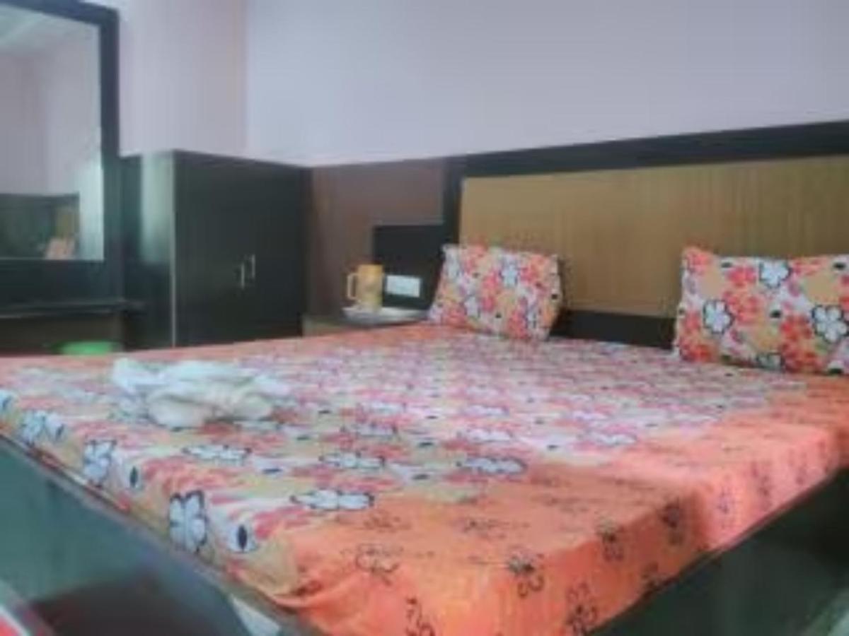 Hotel Samrat Palace Near Puri Sea Beach Best Choice Of Travellers By Morservices エクステリア 写真