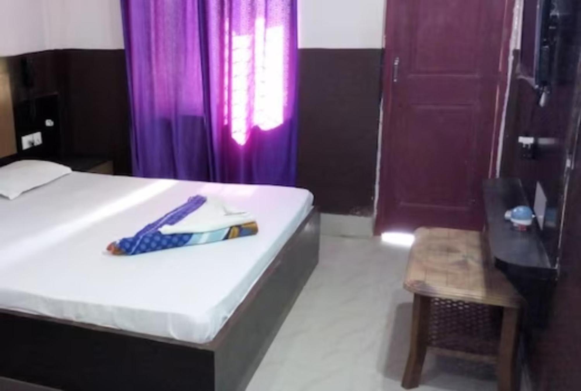 Hotel Samrat Palace Near Puri Sea Beach Best Choice Of Travellers By Morservices エクステリア 写真