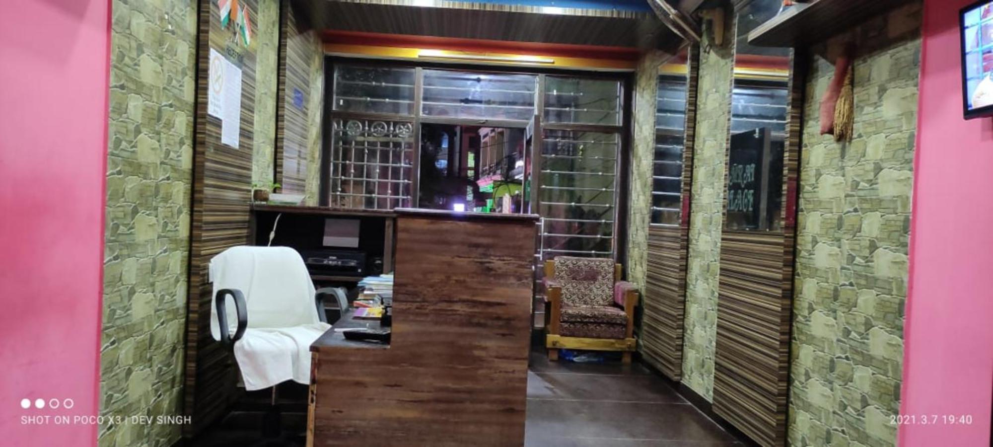 Hotel Samrat Palace Near Puri Sea Beach Best Choice Of Travellers By Morservices エクステリア 写真